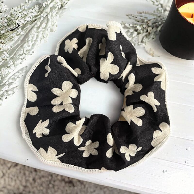 Gumka do włosów SCRUNCHIE frotka tkanina kwiatki kwiatek czarna