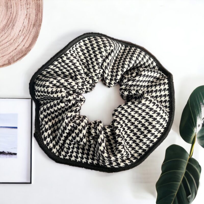 Gumka do włosów SCRUNCHIE frotka flausz zamsz welur pepitka czarna