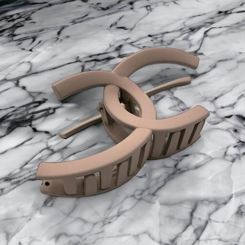 Spinka do włosów klamerka duża matowa klamra jasna brązowa beżowa