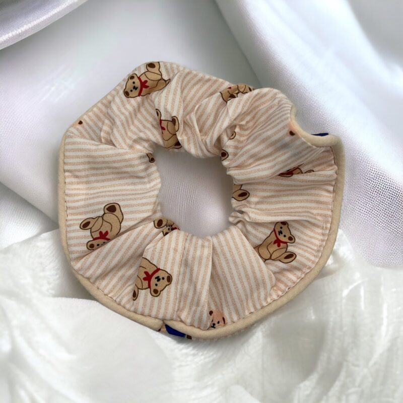 Gumka do włosów SCRUNCHIE frotka tkanina miś misie paski jasny róż