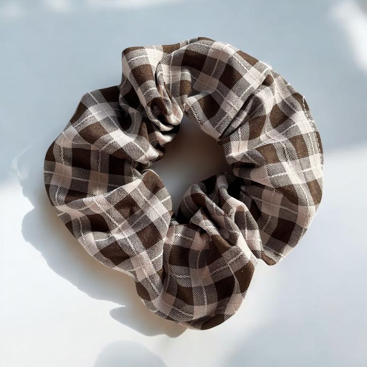 Gumka do włosów SCRUNCHIE frotka brązowa kratka
