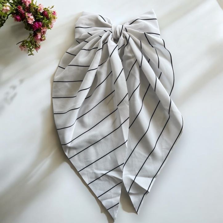 Gumka do włosów KOKARDA biała kokardka czarne paski