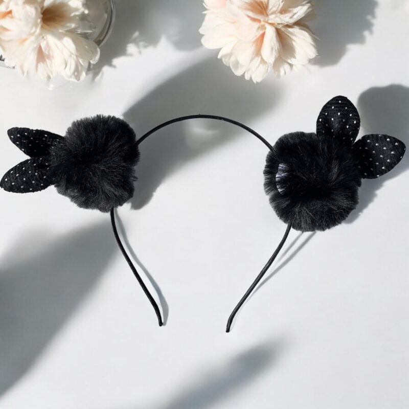 Opaska do włosów dziecięca dla dziewczynki czarne pompony uszy królik