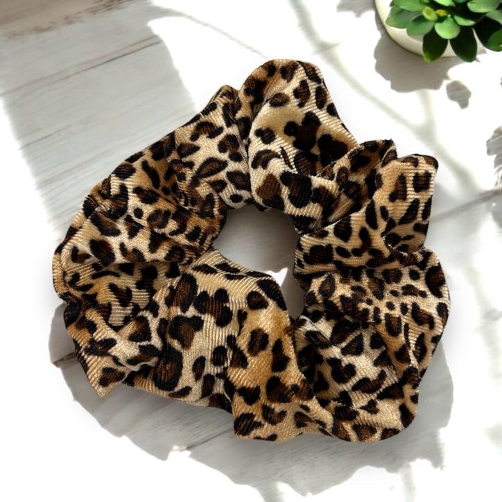 Gumka do włosów SCRUNCHIE frotka drobna brązowa PANTERKA welur