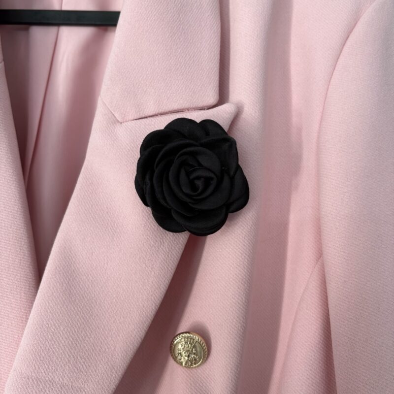 BROSZKA przypinka agrafka wsuwka róża różyczka kwiatek czarna 6 cm